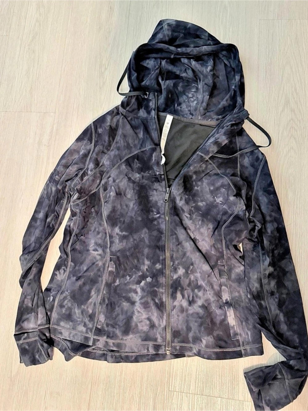 Lululemon Hooded Define Jacket *Nulu Women's Abstract Hooded Jacket Black Size 1